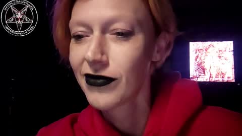 Madame Lucifer online show from 10/07/25, 06:43