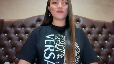 Snapshot of madammistressdominatrixxx chatting on 05/22/26, 11:21 Alison Kloss online show from 05/22/26, 11:21