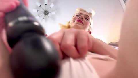 Fiona online show from 04/06/26, 04:46