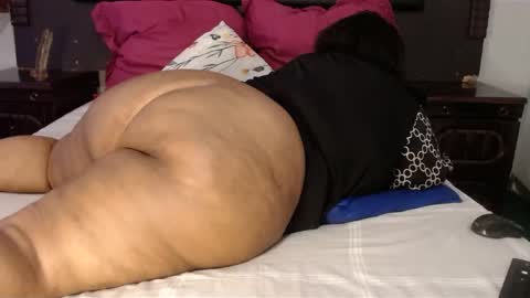 madamzee online show from 12/08/24, 09:02