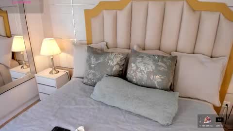    online show from 11/07/25, 07:36