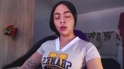 maddiie and clyde online show from 10/25/25, 05:40