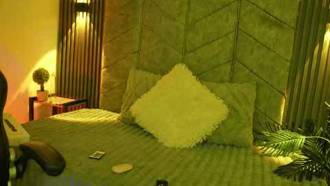 maddy online show from 01/12/26, 11:48