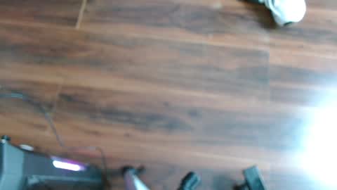 Maddy UwU online show from 01/04/25, 12:27