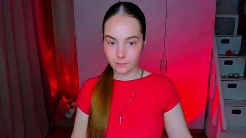 maddy_gate online show from 05/17/26, 02:57