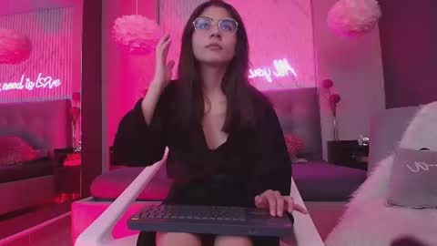 Snapshot of maddy_kind chatting on 07/04/26, 03:56 maddy_kind online show from 07/04/26, 03:56