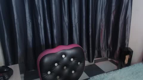 Snapshot of maddy_parker_ chatting on 01/21/25, 09:13 Maddy Parker online show from 01/21/25, 09:13