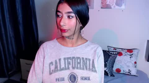 Snapshot of maddy_parker_ chatting on 02/05/25, 06:35 Maddy Parker online show from 02/05/25, 06:35