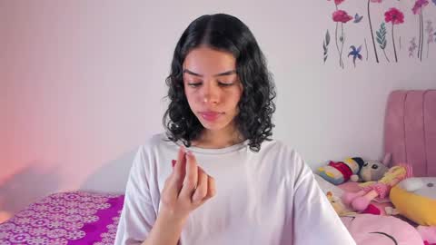 maddy_parker__ online show from 04/16/26, 08:42