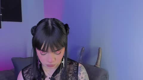 Snapshot of maddy_walker chatting on 01/09/25, 12:03 Maddy online show from 01/09/25, 12:03