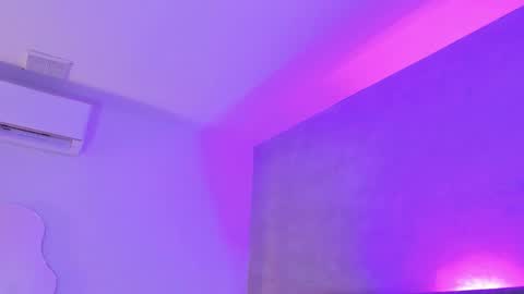 Snapshot of maddy_walker chatting on 10/03/25, 11:24 Maddy online show from 10/03/25, 11:24