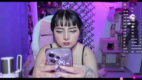 Snapshot of maddyfoox chatting on 06/17/26, 12:57 Maddy Foox online show from 06/17/26, 12:57