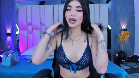 Snapshot of maddyperez8 chatting on 05/30/26, 08:17 BELLA online show from 05/30/26, 08:17