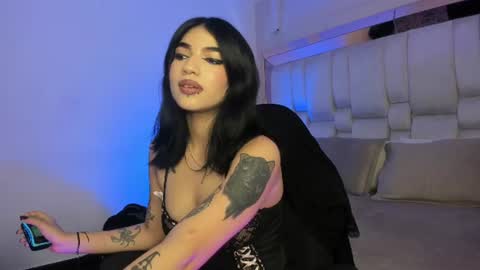  BELLA  online show from 06/12/26, 07:35