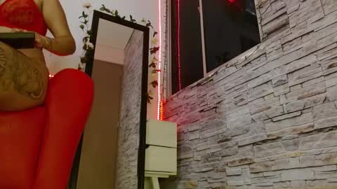 maddystone_ online show from 02/22/25, 11:03