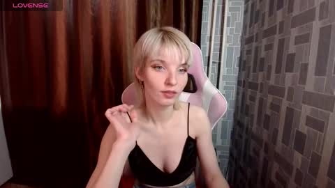 madelaines online show from 02/07/26, 03:43