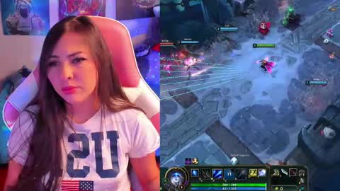 Snapshot of madeleine_shinobi chatting on 02/27/25, 09:58 Emily Only Fans online show from 02/27/25, 09:58