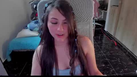Snapshot of madeleine_shinobi chatting on 06/20/26, 08:55 Emily Only Fans online show from 06/20/26, 08:55