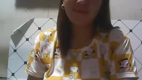 Snapshot of madeline263 chatting on 11/01/25, 09:06 madeline263 online show from 11/01/25, 09:06