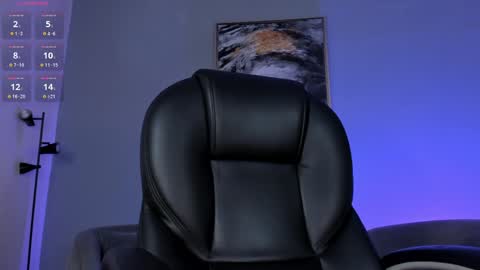 Snapshot of madelinefox_ chatting on 01/11/25, 12:40 Madeline online show from 01/11/25, 12:40