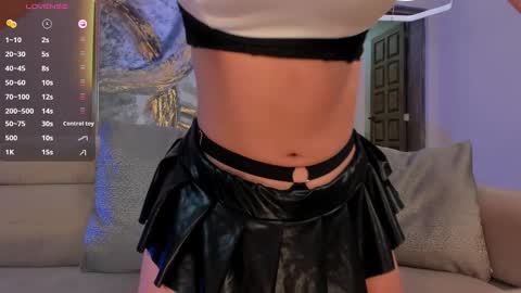 Snapshot of madelinefox_ chatting on 02/09/25, 08:11 Madeline online show from 02/09/25, 08:11