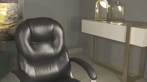 Madeline online show from 02/11/26, 10:20