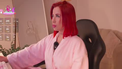 Snapshot of madelinefox_ chatting on 07/04/26, 09:37 Madeline online show from 07/04/26, 09:37