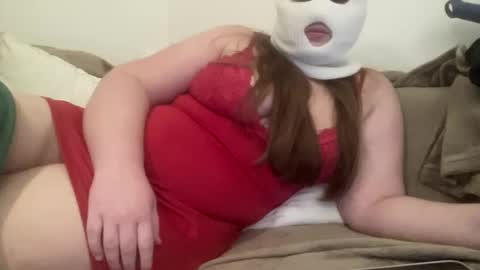 Snapshot of mademoiselle_julia chatting on 12/03/24, 09:45 Julia online show from 12/03/24, 09:45