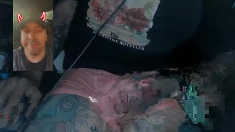 madeyoulook818 online show from 02/28/25, 12:42