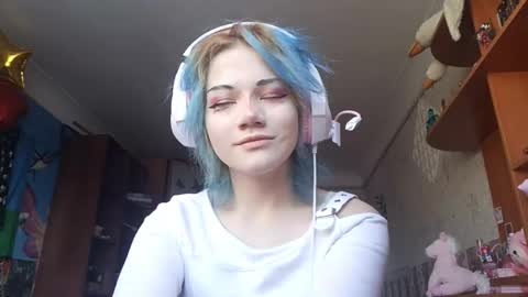 Snapshot of madgezari chatting on 02/13/26, 06:09 Alice Kaneki online show from 02/13/26, 06:09