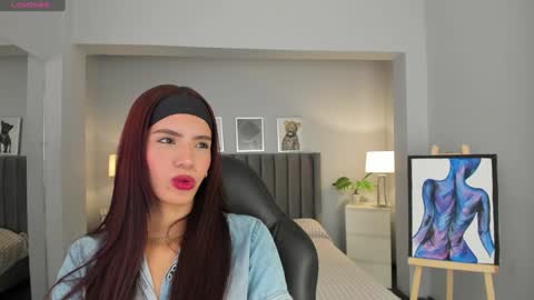 Snapshot of madie_collins7 chatting on 12/07/24, 12:02 Madie online show from 12/07/24, 12:02