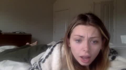 mari rose online show from 12/03/25, 02:04