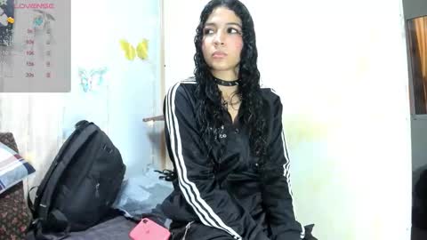 madisom2 online show from 04/17/26, 02:25