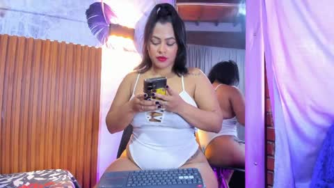Snapshot of madison_diaz1 chatting on 04/17/26, 01:47 Madi online show from 04/17/26, 01:47