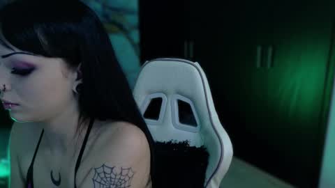 madison_jacksonn online show from 09/23/25, 10:02