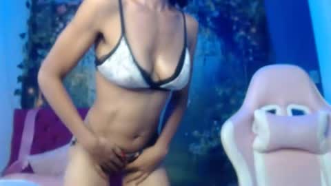 Snapshot of madison_tits chatting on 06/11/26, 09:13 madison_tits online show from 06/11/26, 09:13