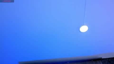 Snapshot of madisonanngel chatting on 11/18/25, 09:19 Madison Angel online show from 11/18/25, 09:19