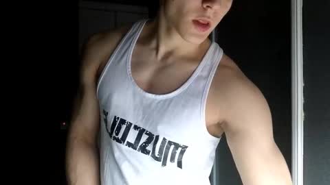 madisonboy2 online show from 02/01/26, 10:19