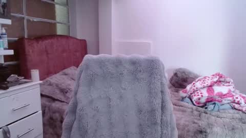 Madison Cambel online show from 11/05/25, 01:22