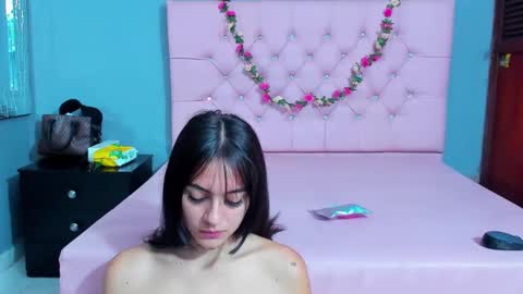 Madison Carzon online show from 11/18/25, 02:17