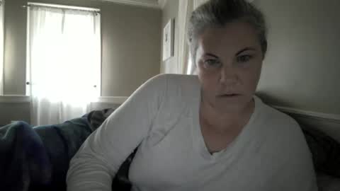 Snapshot of madisonfelicia chatting on 09/29/25, 12:32 Madison online show from 09/29/25, 12:32