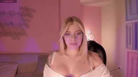 Madison Kane online show from 05/19/26, 11:38