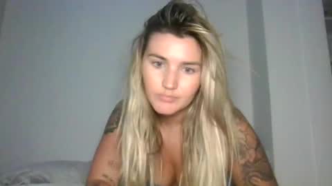 Snapshot of madisonlubbe2 chatting on 07/10/26, 10:23 madisonlubbe2 online show from 07/10/26, 10:23