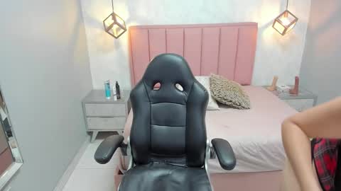 Snapshot of madisonross1 chatting on 02/06/26, 08:56 MADI online show from 02/06/26, 08:56