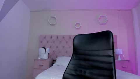 madison online show from 11/22/25, 01:54