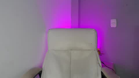    online show from 07/11/26, 06:54