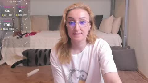 Madisson online show from 04/28/26, 02:27