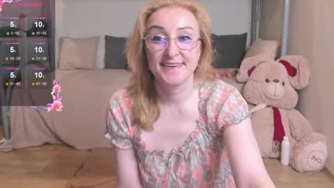Snapshot of madissonkiss chatting on 06/24/26, 10:42 Madisson online show from 06/24/26, 10:42