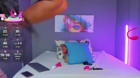 Snapshot of madissonshakur19 chatting on 11/11/25, 05:24 Madi online show from 11/11/25, 05:24