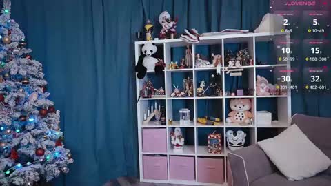 Snapshot of madnessalise chatting on 12/18/24, 03:11 Alice online show from 12/18/24, 03:11